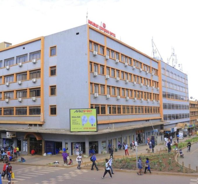 HOLIDAY EXPRESS HOTEL – KAMPALA