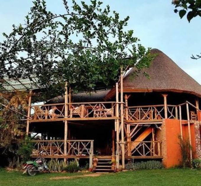 LEOPARD REST CAMP-LAKE MBURO NATIONAL PARK